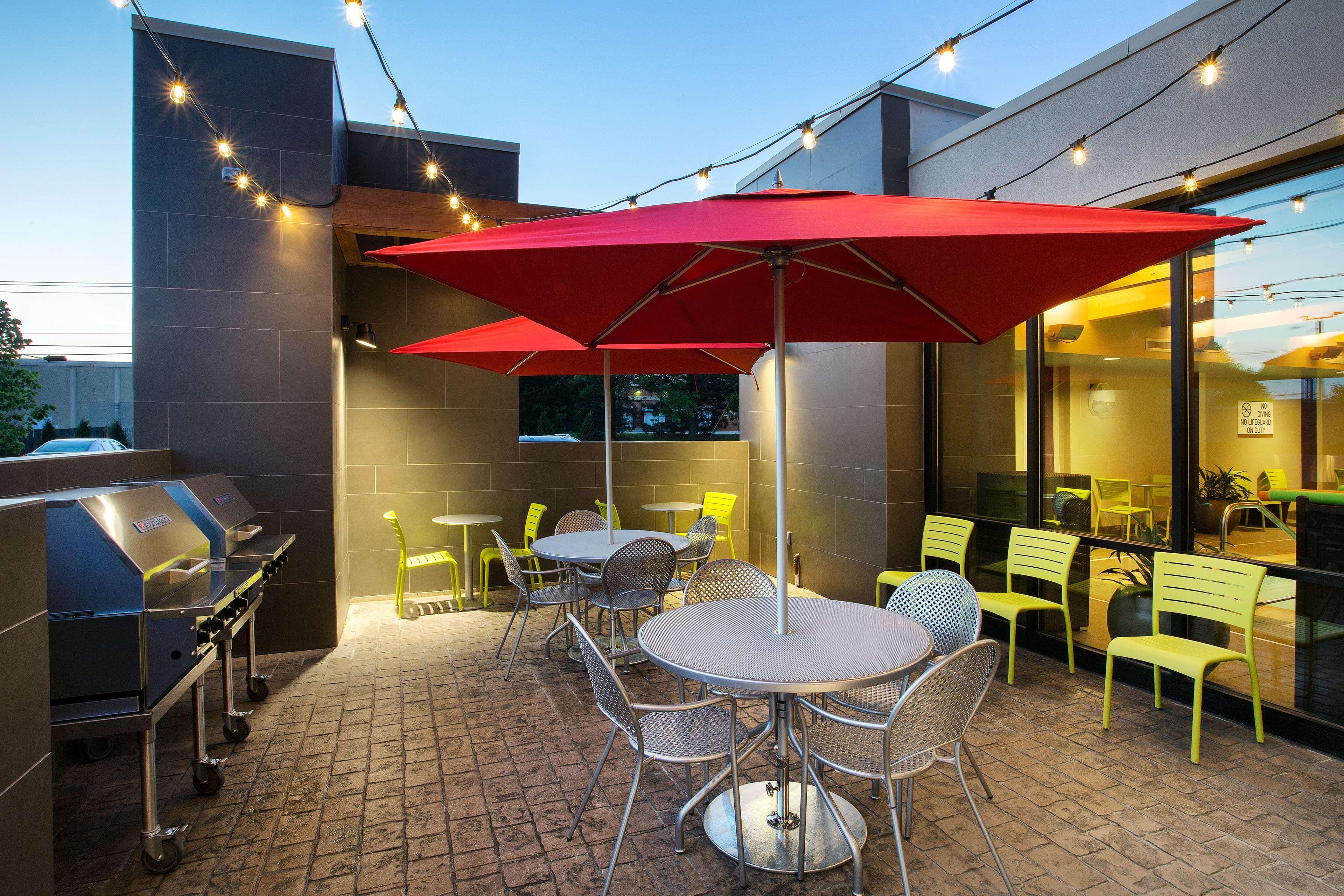 Home2 Suites By Hilton Chicago Шаумбърг Екстериор снимка